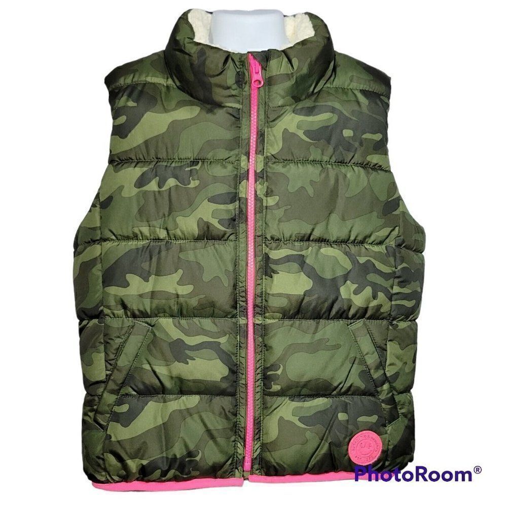 GAP Kids Puffer Vest Girls Size Large Camo Print Green Pink Soft Sherpa Lined‎